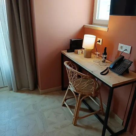 Hotel Dalma Baixa